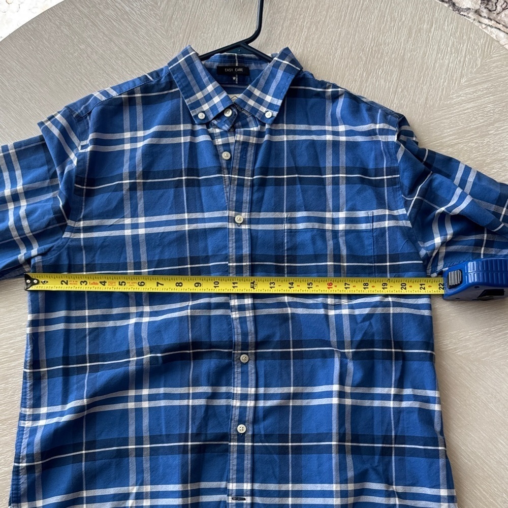 St. John's Bay Blue Plaid Button-Down Shirt Large Like New A44 Beauty!! - Picture 8 of 11